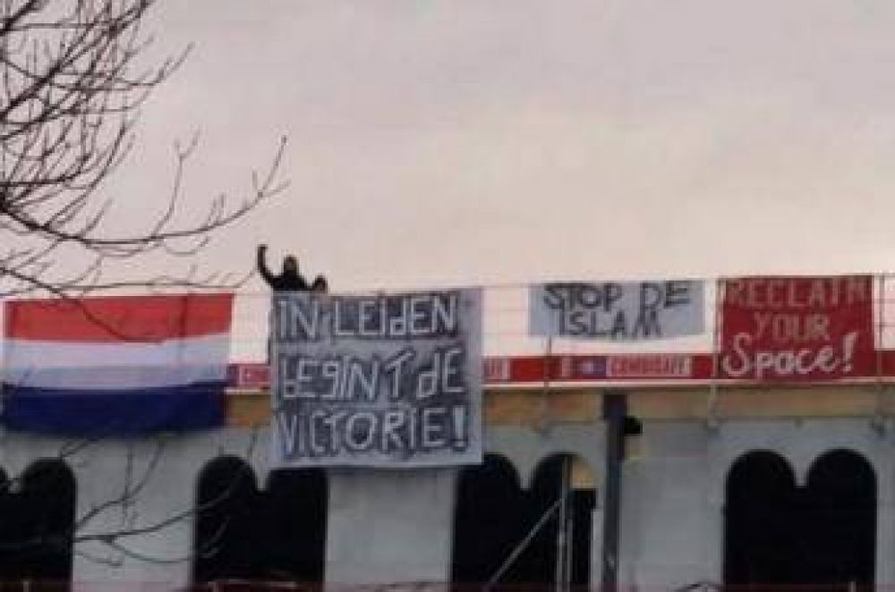 Extremistas de derecha ocupan una mezquita en Holanda
