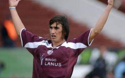 Lan�s: El futbolista Leto ser� operado por el golpe en la cabeza