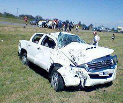 Impresionante vuelco en la Autov�a  