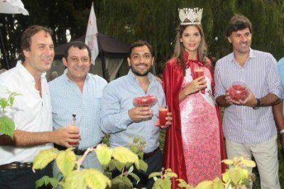 Patricio Mussi sum� el distrito 60 en sus recorridas: Benito Ju�rez, Fiesta de la Frambuesa