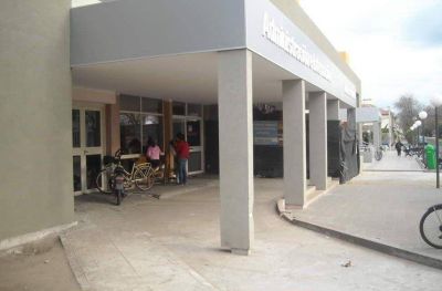 Siguen las negociaciones con el Ejecutivo por la situaci�n de la Guardia del Hospital