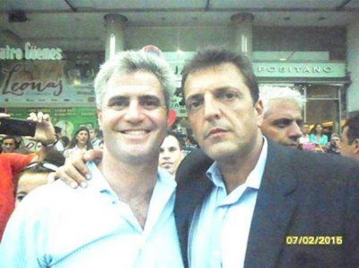 Mateo Rossi en el lanzamiento de la candidatura a gobernador de Felipe Sol�