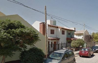 Balearon la casa de una familia durante la madrugada