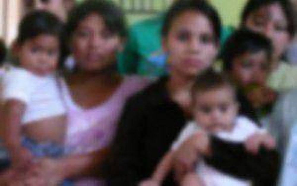 Cada vez son m�s las mam�s solteras y j�venes que inscriben a sus hijos en Jujuy