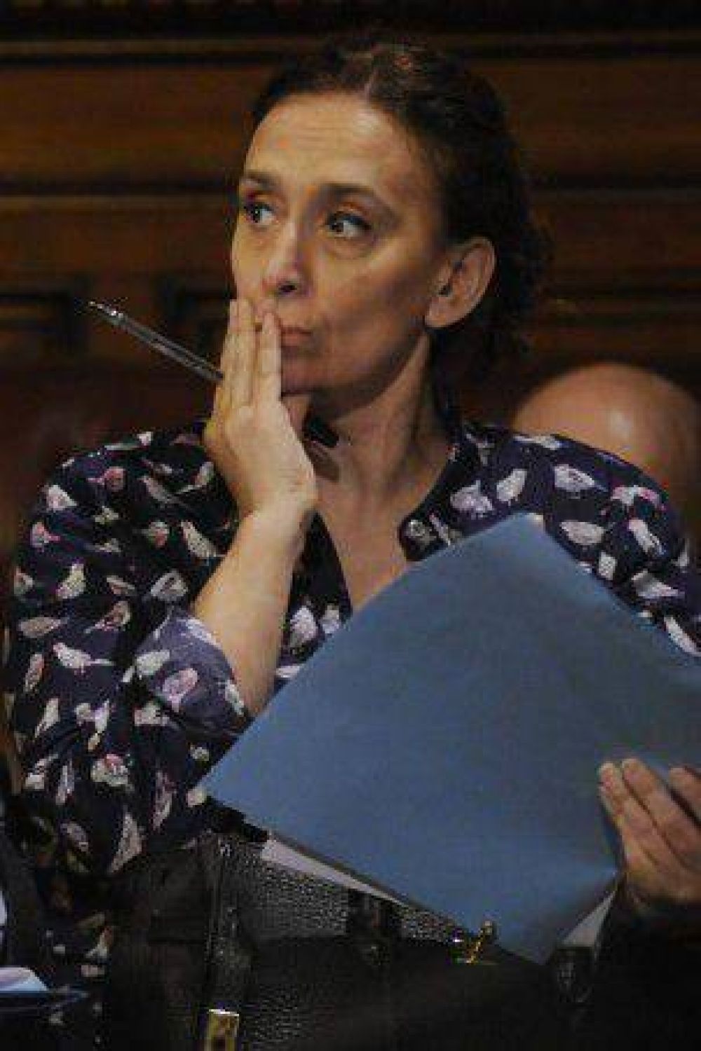 Michetti resiste la embestida de Macri y logra colocar un apoderado