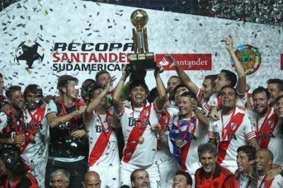 River volvi� a ganarle a San Lorenzo 1-0 y grit� campe�n de la Recopa Sudamericana