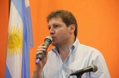 Coparticipaci�n: Melella se diferenci� del reclamo de Ushuaia