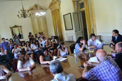 Procrear: sellan un acuerdo por lotes para 432 familias