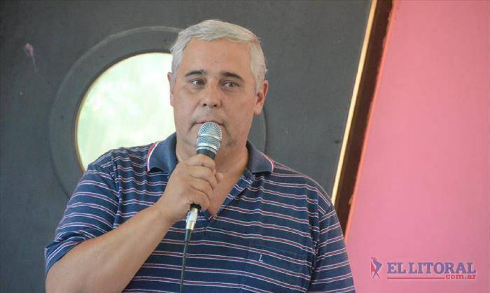 R�os pidi� �confiar� y no polemizar sobre la re-reelecci�n de Colombi