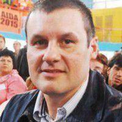 Germ�n Perelli llama a la mesa directiva de la Convenci�n Radical