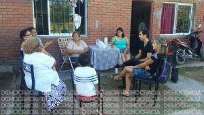 El Pro contin�a recorriendo los barrios, ahora en plena campa�a