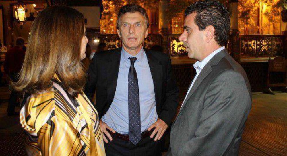 Macri les pidi a los legisladores que se definan por Larreta o Michetti