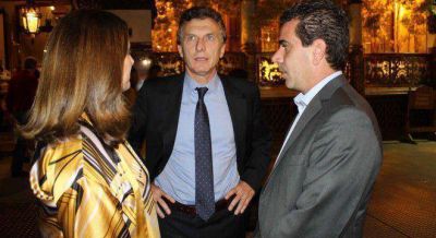 Macri les pidi� a los legisladores que se definan por Larreta o Michetti