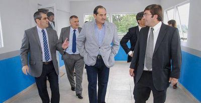 Alperovich: �Al ver c�mo est�n los hospitales, siento que he cumplido� 