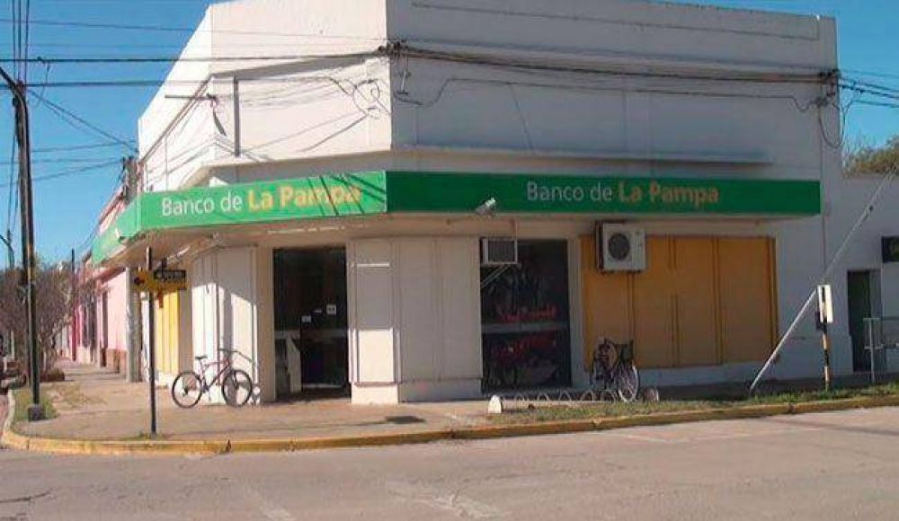 Qued� firme la condena a ex jefe policial por el asalto al Banco Pampa de Huinca Renanc�