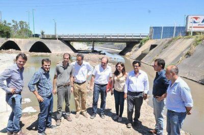 Vecinos supervisan obras