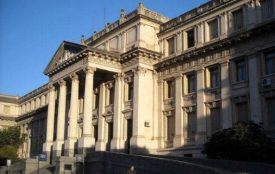 Los magistrados de C�rdoba adhirieron a la marcha del 18-F
