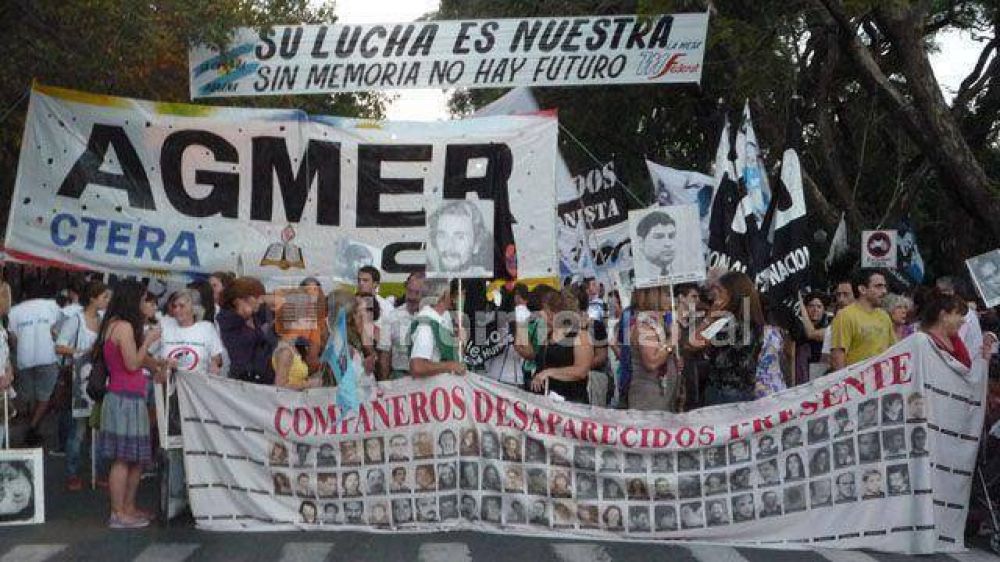 La Multisectorial de DDHH de Entre R�os se manifiesta contra el 18F