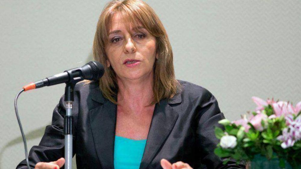 Gils Carb anunci al fiscal que remplazar a Nisman en la UFI-AMIA