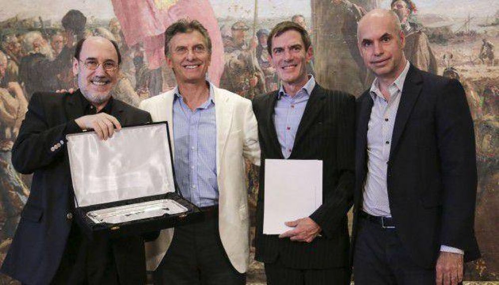 Teatro Col�n: Macri puso en funciones a Dar�o Lop�rfido