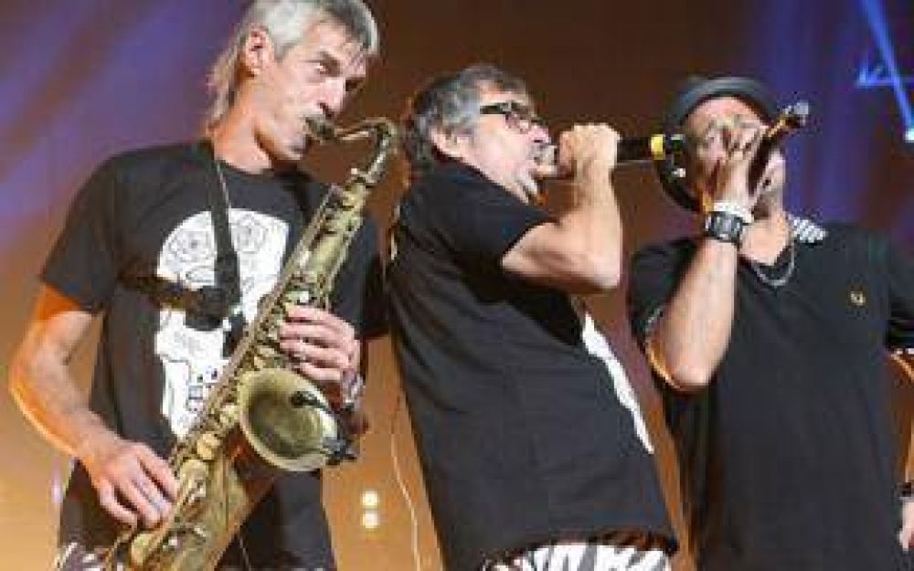 Festival de Baradero: Los Autnticos Decadentes en la tercera jornada