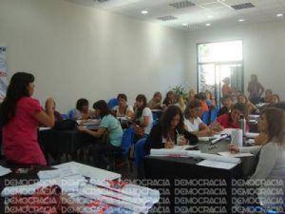 Docentes juninenses esperan la nueva oferta salarial del gobierno de Scioli