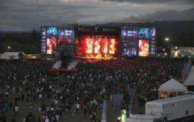 Ms de 150 bandas forman parte del Cosqun Rock 2015