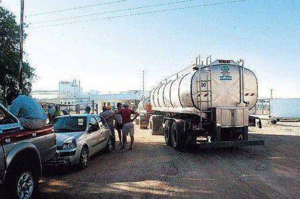 Productores lecheros analizar�n tomar medidas de fuerza