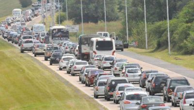 Las Sierras se llenaron de visitantes y las rutas se desbordaron