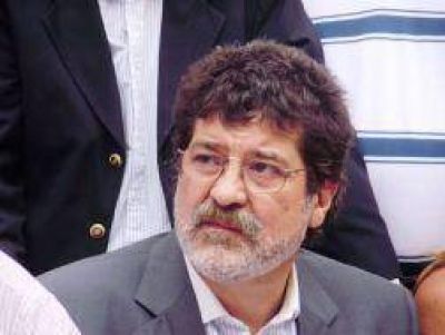Halle moviliza para apoyar a Urribarri