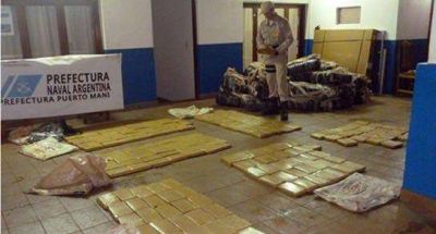 Secuestran m�s de una tonelada de droga