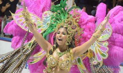 La �ltima noche de los carnavales oficiales cerrar� con la actuaci�n de La Mosca