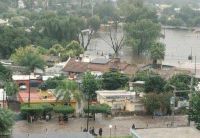 Temporal en C�rdoba: el gobierno nacional envi� asistencia a los afectados