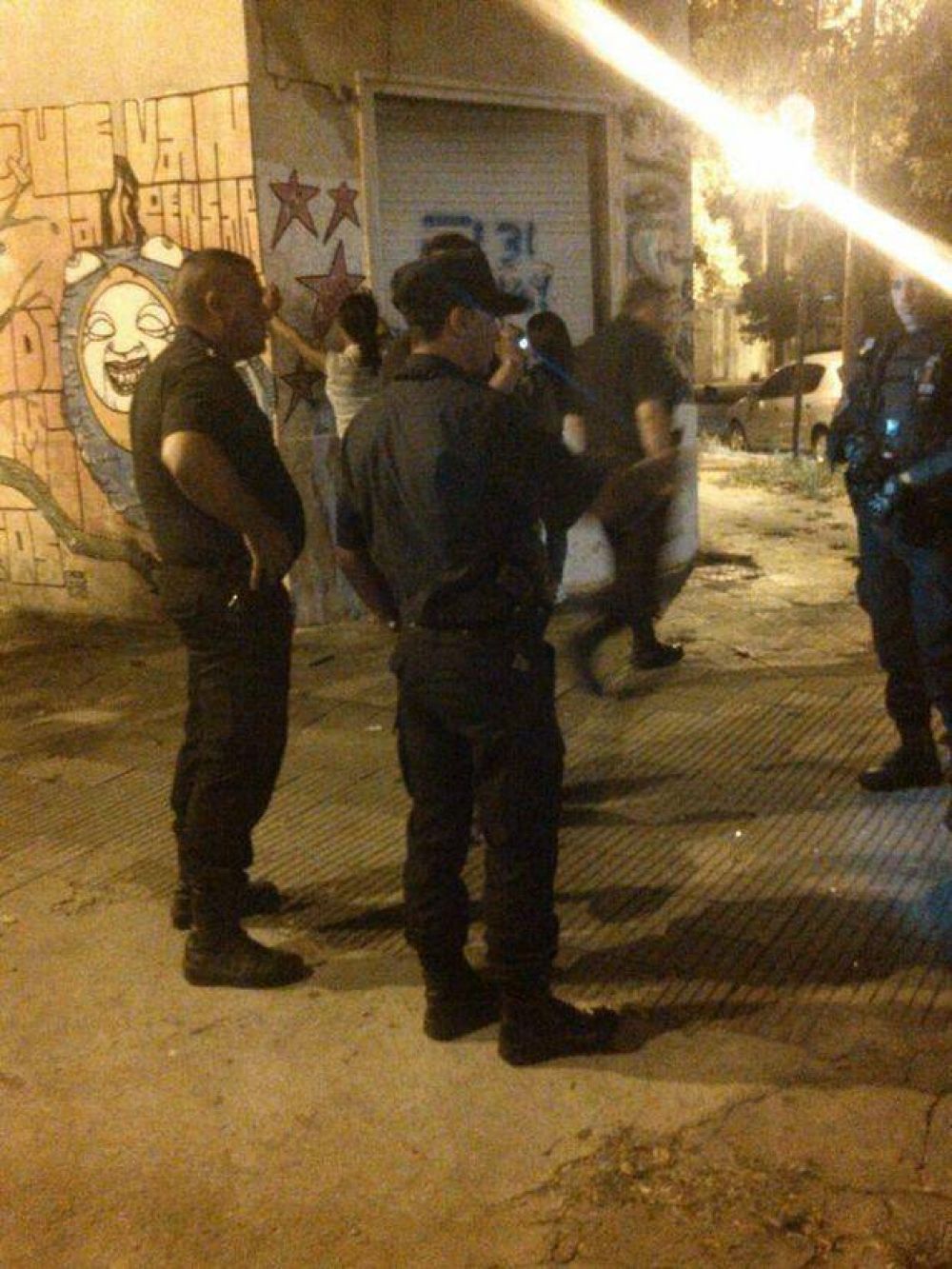 Demoran a tres travestis en la zona roja platense