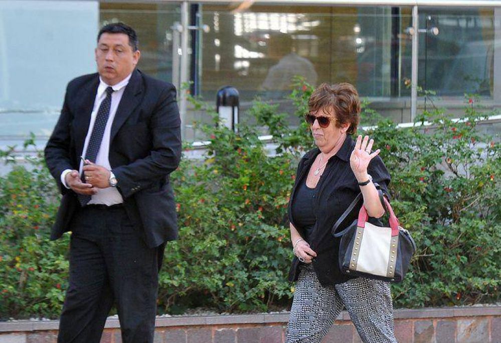 Arroyo Salgado y Fein suman diferencias por el rumbo de la causa