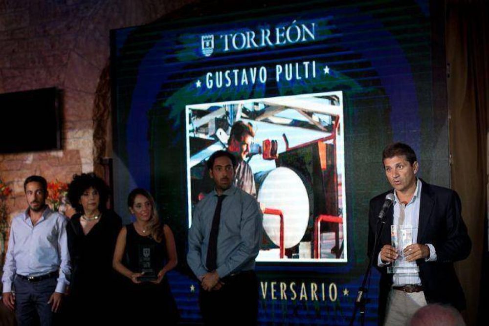 Ariel Ciano particip� del aniversario del Torre�n del Monje - 