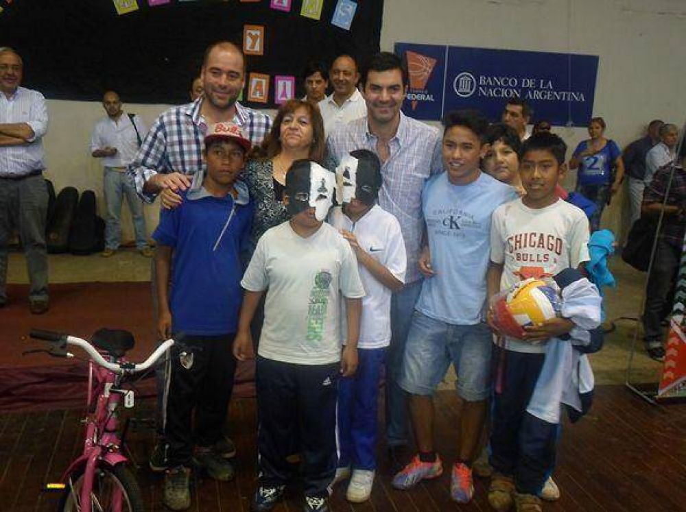 M�s de 36 mil ni�os, j�venes y padres cerraron sus actividades educativas de verano.