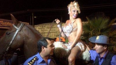 Vicky Xipolitakis gener� pol�mica por un comentario sobre la polic�a chaque�a