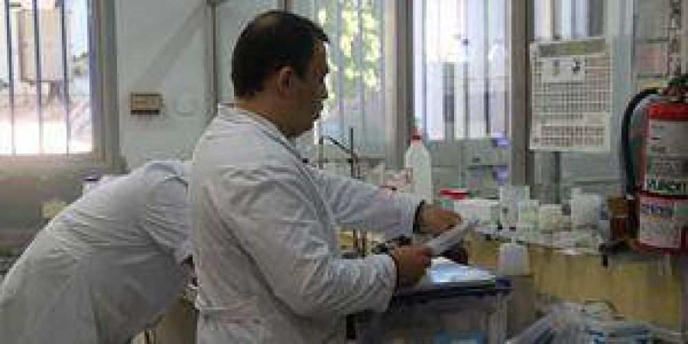 Los hospitales y centros de salud son abastecidos con insumos y medicamentos