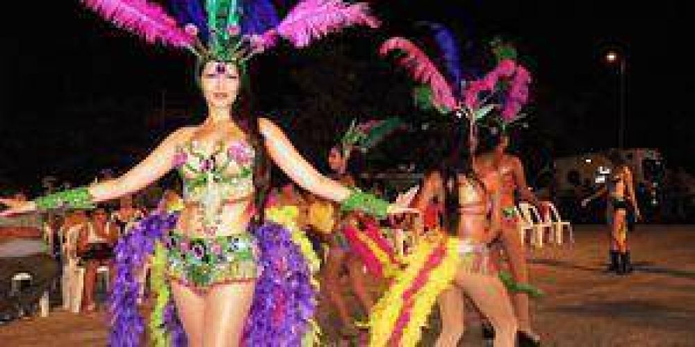 Ma�ana cierran los corsos barriales