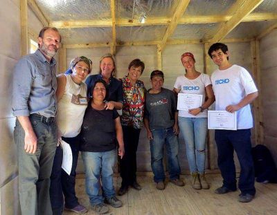Techo finaliza la construcci�n de viviendas en Bariloche
