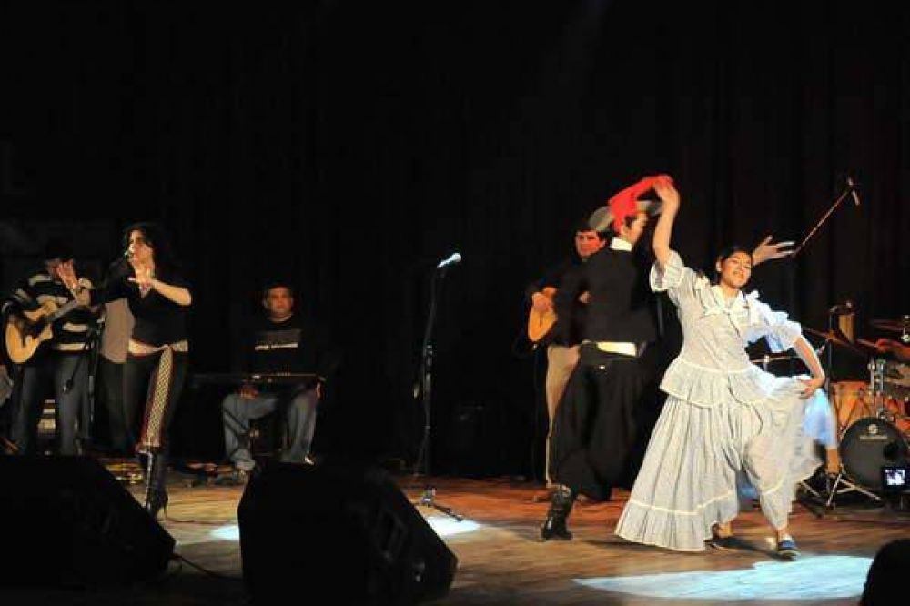 La Unse festeja el carnaval con un festival de rock, pop y folclore