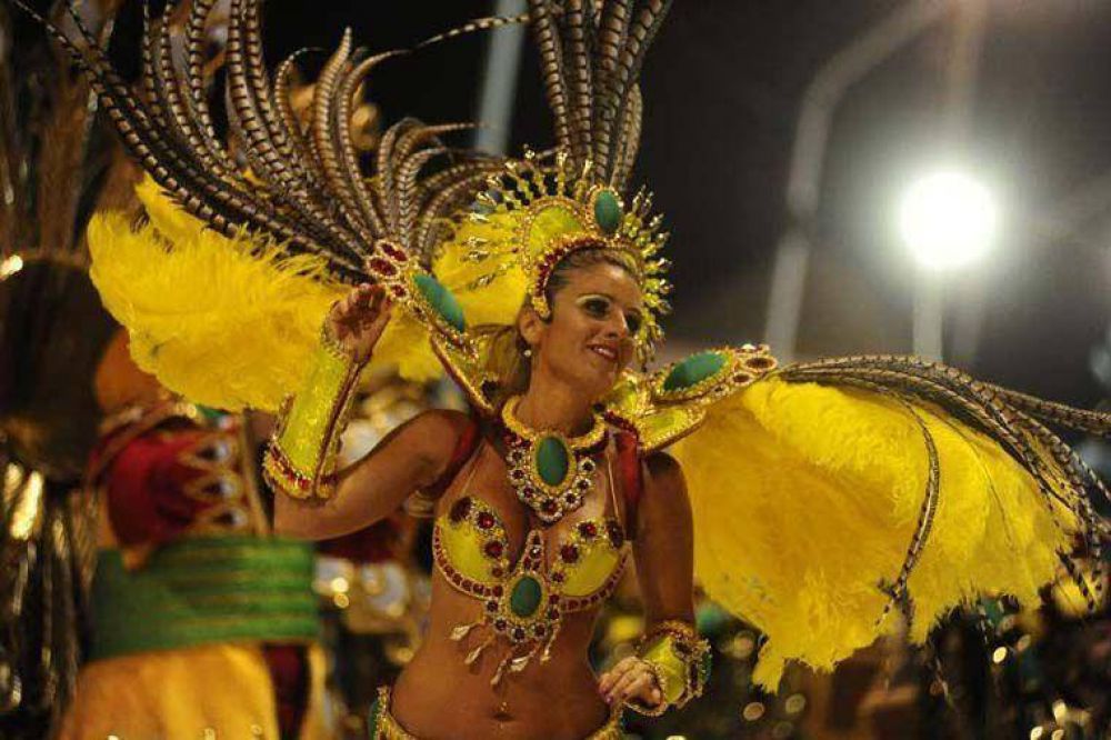 Gualeguaych: 18.000 personas en la primera noche del Fin de Semana de Carnaval