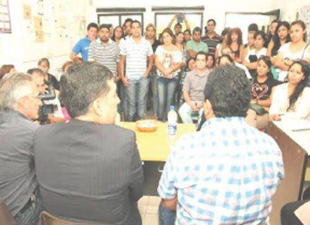 Casas cosech� el apoyo del gremio SERSalud