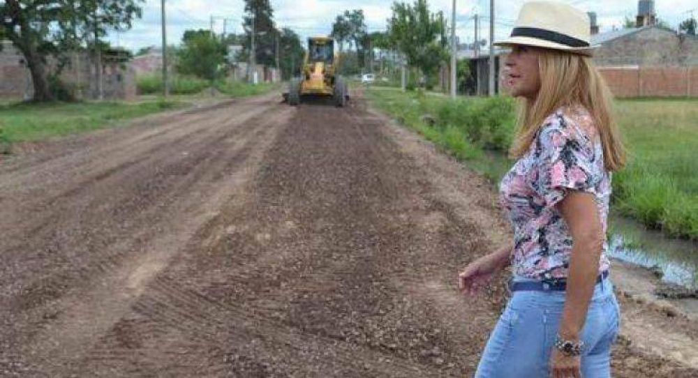 Ayala recorri� el barrio UOM y escuch� a los vecinos de la zona