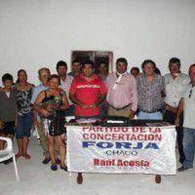 Enrique Urien: El diputado Ra�l Acosta se reuni� con productores del Lote 7 La Viruela