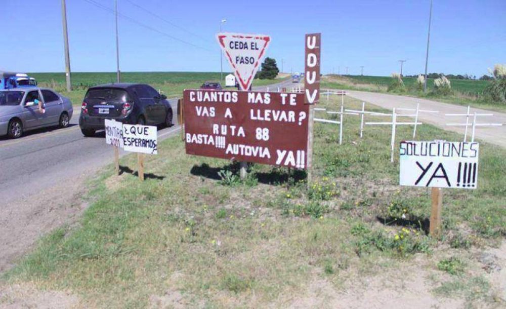 �Si no la convierten en autov�a, la 88 seguir� siendo la ruta de la muerte�