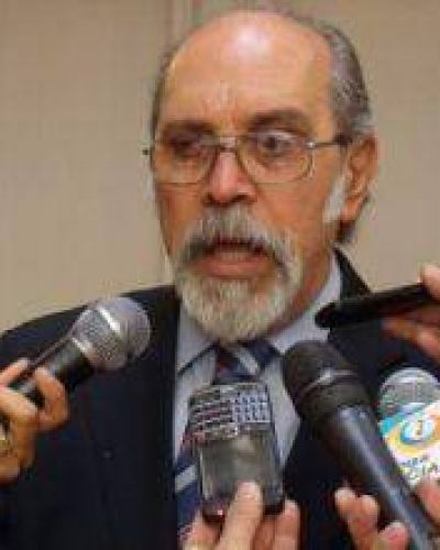 Ib��ez consider� que la refinanciacion de la deuda es un gran logro del Gobernador