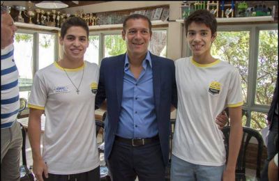 Guti�rrez se reuni� con deportistas neuquinos