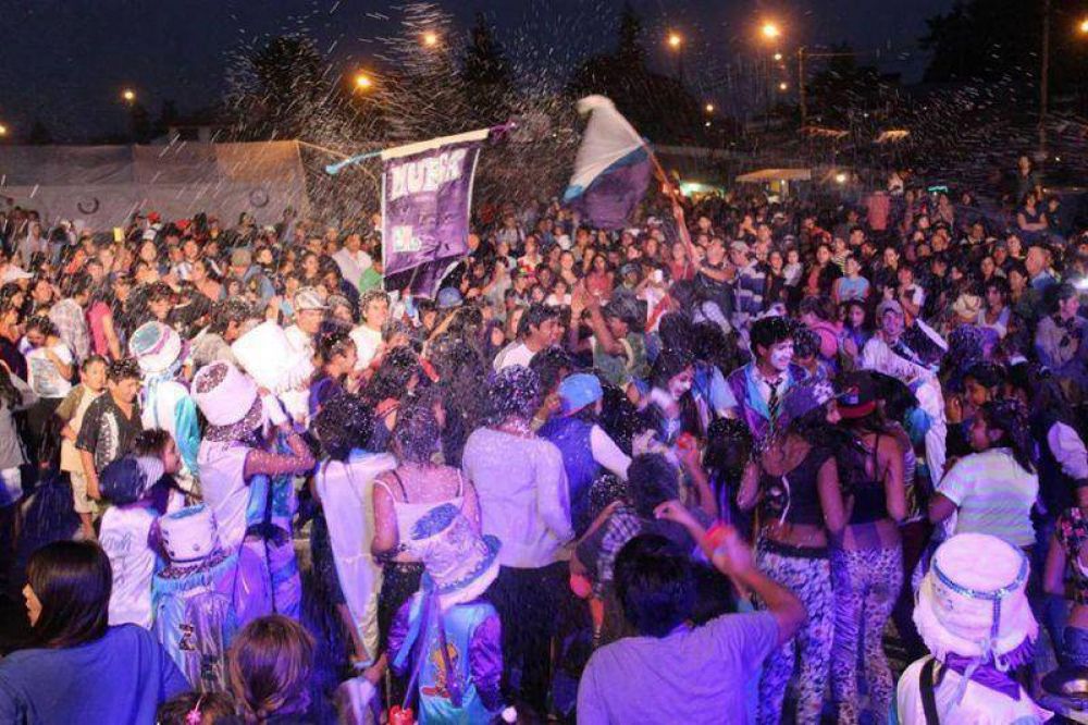 Gran jornada de apertura de los Carnavales 2015
